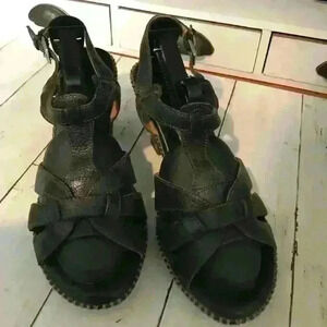 Naturalizer‎ Leather Sandals